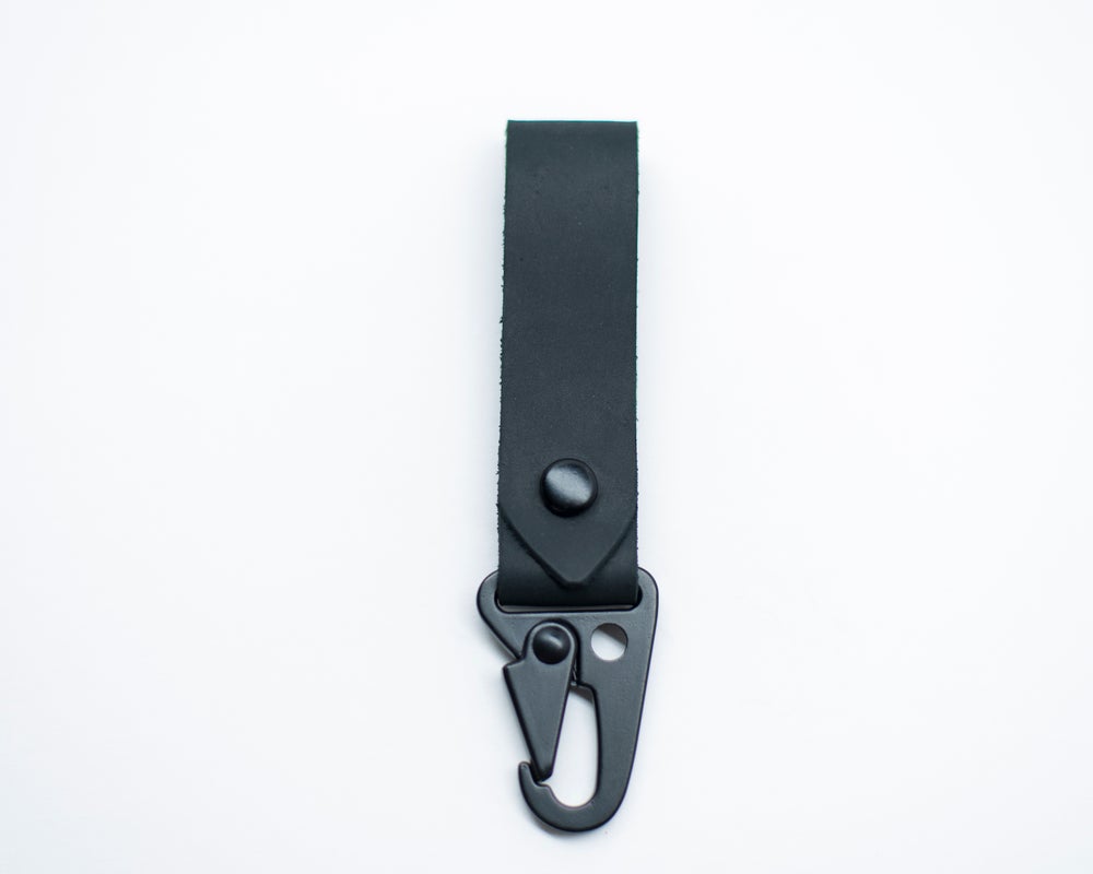Tacticool Hanging Stoned Oil Leather HK Belt Clip Keychain Key Holder