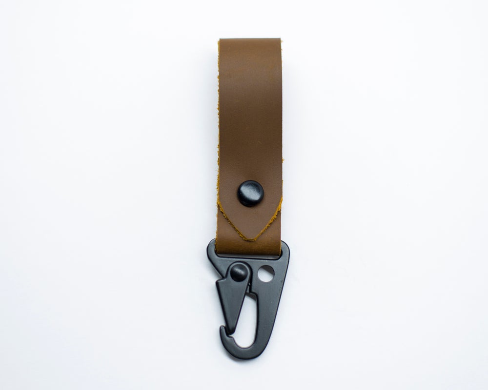 Tacticool Hanging Stoned Oil Leather HK Belt Clip Keychain Key Holder