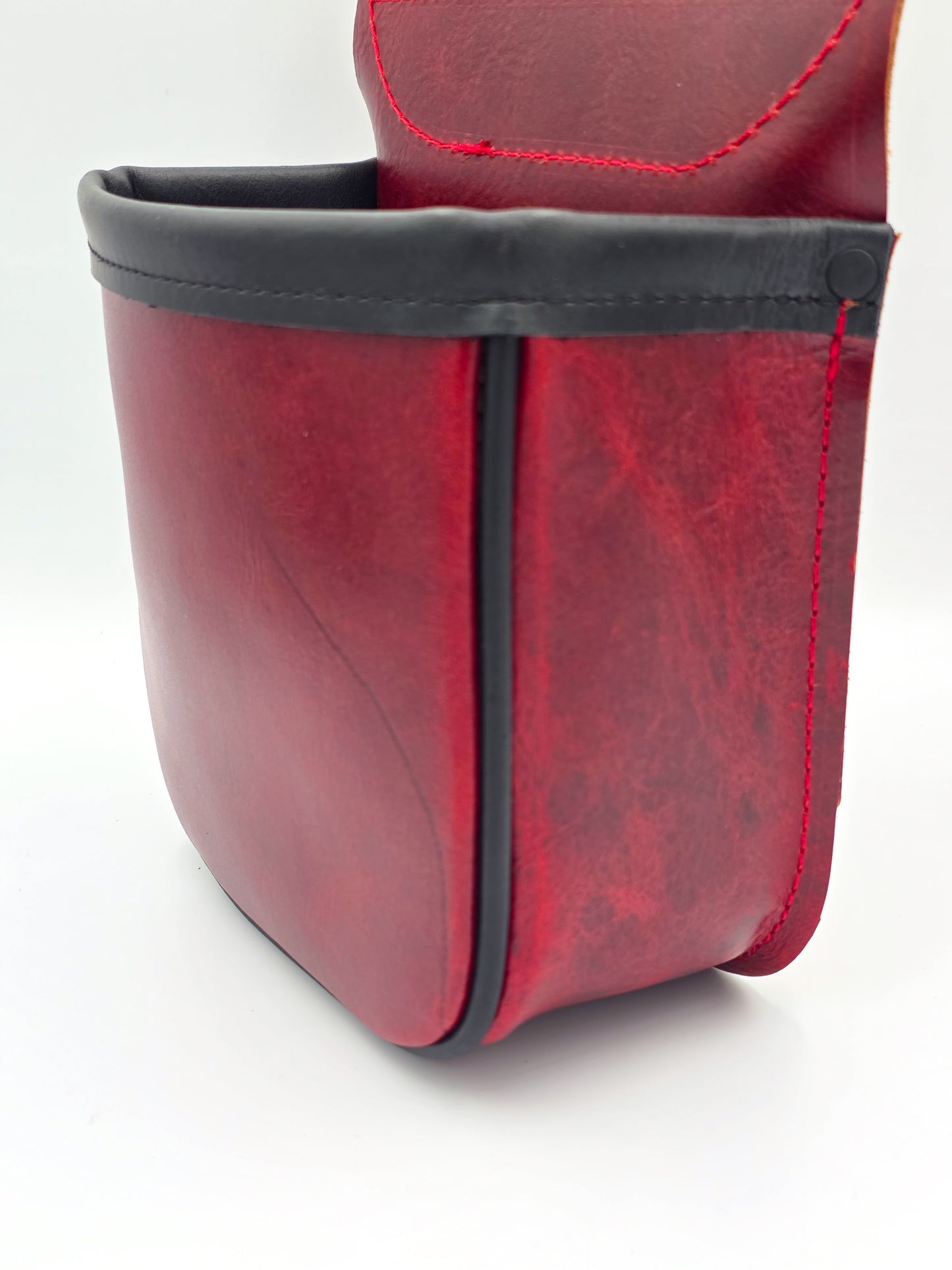 Leather Shotgun Shell Pouch - Single Pocket - Chrome Tanned Red and Black