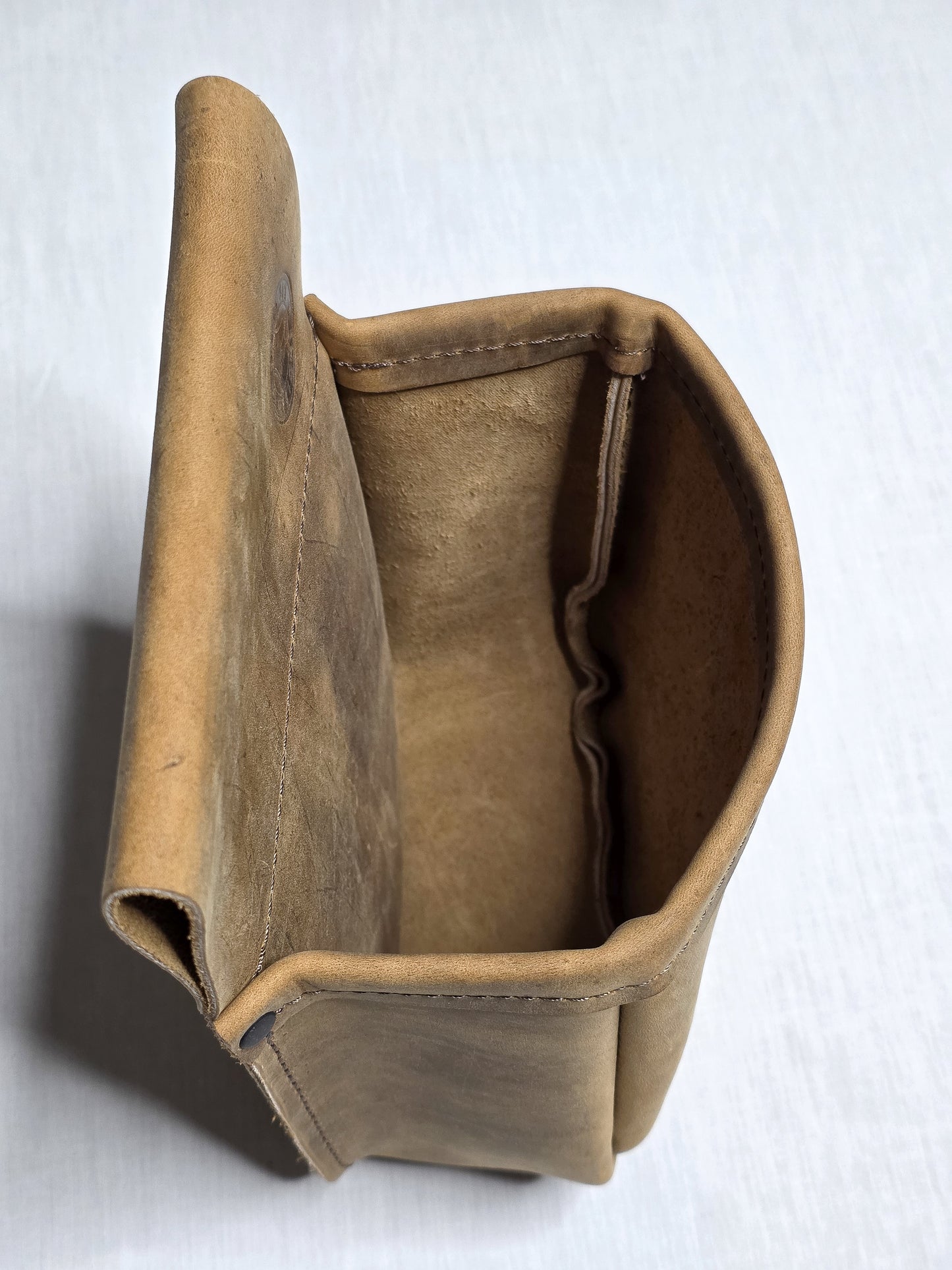 Handmade Distressed Leather Shotgun Shell Bag - Rustic Shooting Pouch for Trap, Skeet & Sporting Clays – Fits 2.25” Belt - Belt Shell Holder