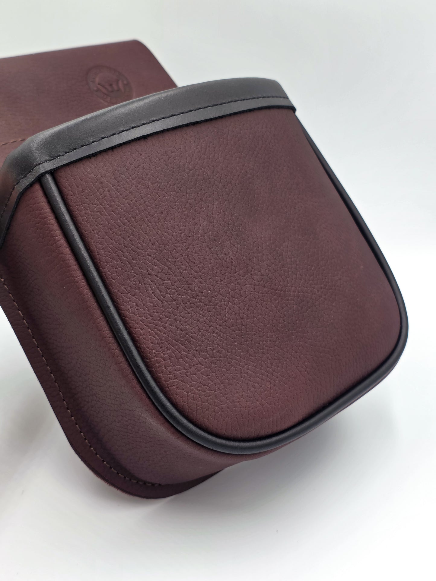 Leather Shotgun Shell Pouch - Single Pocket - Pebble Brown and Black
